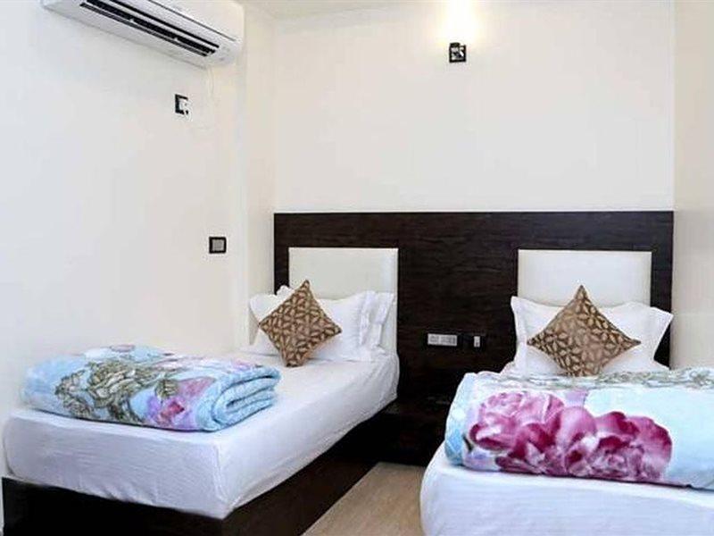 לקנאו Hotel Vinayak Lifestyle Hotels מראה חיצוני תמונה