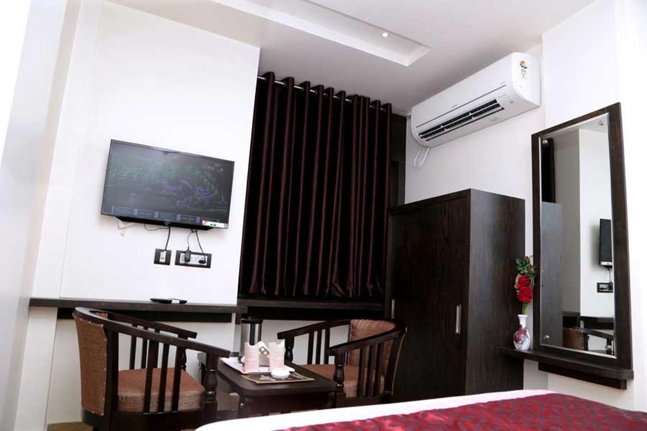 לקנאו Hotel Vinayak Lifestyle Hotels מראה חיצוני תמונה