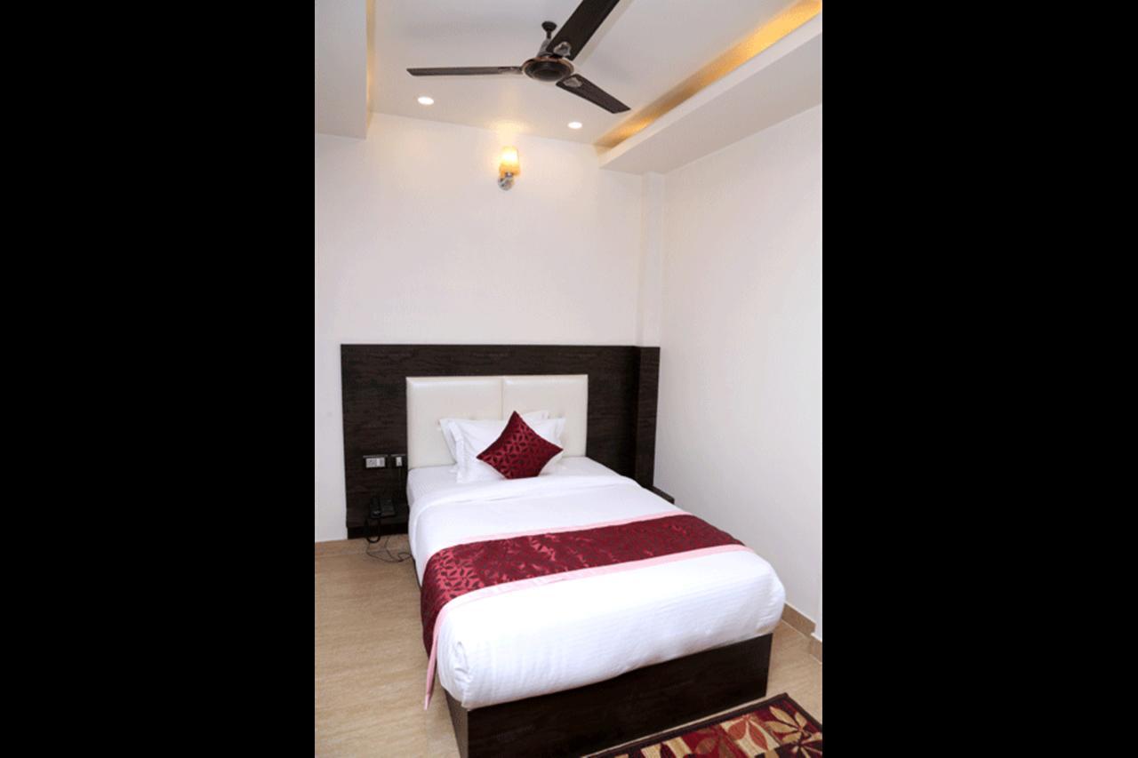 לקנאו Hotel Vinayak Lifestyle Hotels מראה חיצוני תמונה